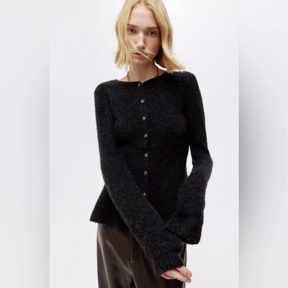 H&M Rib-Knit Peplum Cardigan - Picture 3 of 6